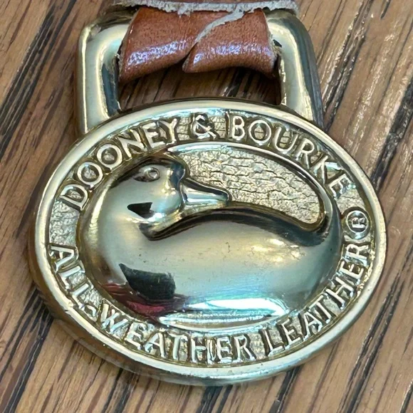 Vintage Dooney & Bourke Black and Tan All-Weather Leather Essex Crossbody Bag - Picture 11 of 16